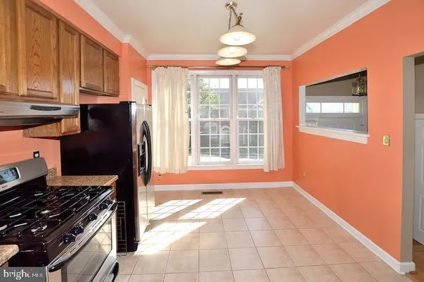 $3,400 | 3726 Huntley Meadows Lane, Alexandria, VA 22306