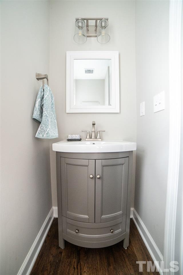 2221 Milburnie Road Raleigh, NC 27610 - Photo 8 of 20