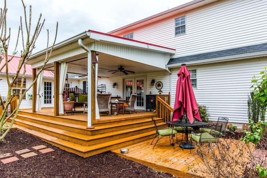4021 Trinity Road Franklin, TN 37067 - Photo 25 of 30 a view of sitting area with chairs and wooden fence