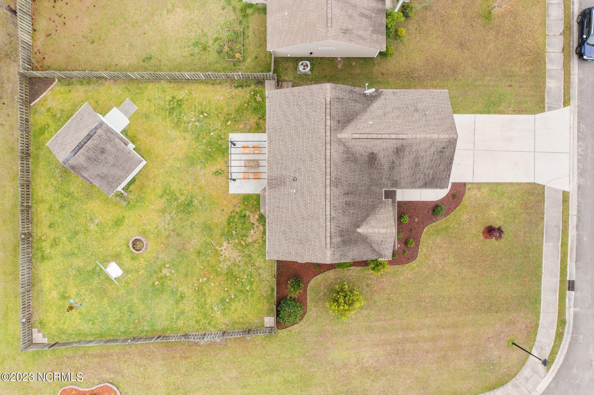 418 Amaryllis Lane Holly Ridge, NC 28445 - Photo 17 of 53 17-web-or-mls-17