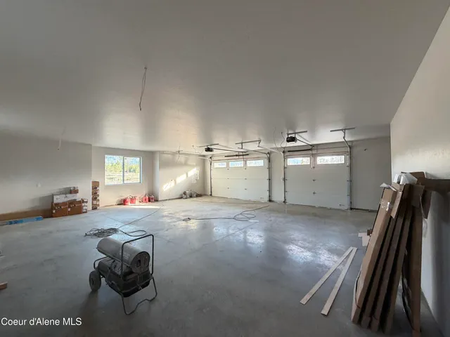 $895,000 | 38 Cannon Lane, Blanchard, ID 83804