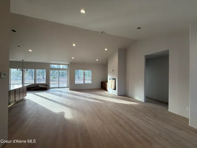 $895,000 | 38 Cannon Lane, Blanchard, ID 83804