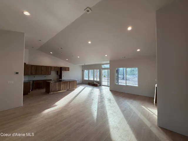 $895,000 | 38 Cannon Lane, Blanchard, ID 83804