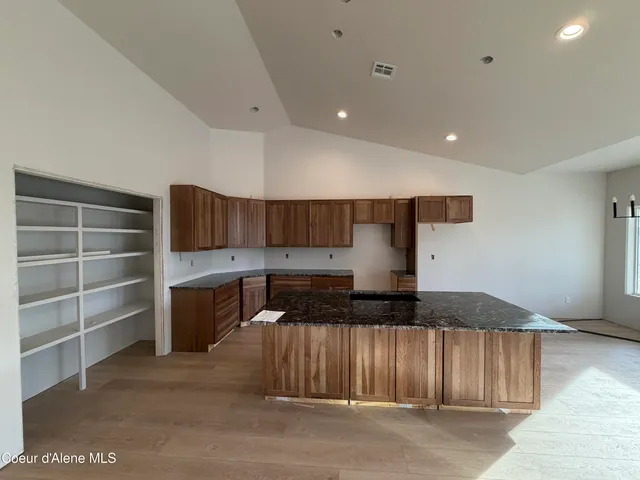 $895,000 | 38 Cannon Lane, Blanchard, ID 83804