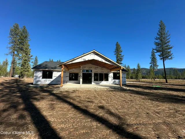 $895,000 | 38 Cannon Lane, Blanchard, ID 83804