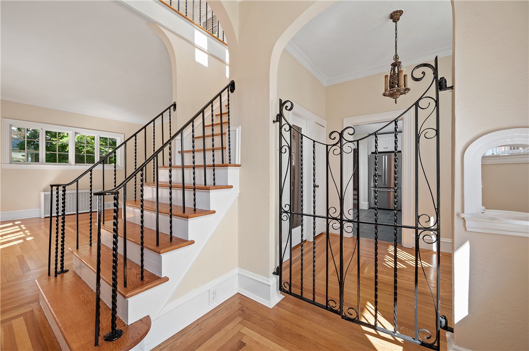 37 Great Road North Smithfield, RI 02896 - Photo 6 of 48 Gallery Image 6
