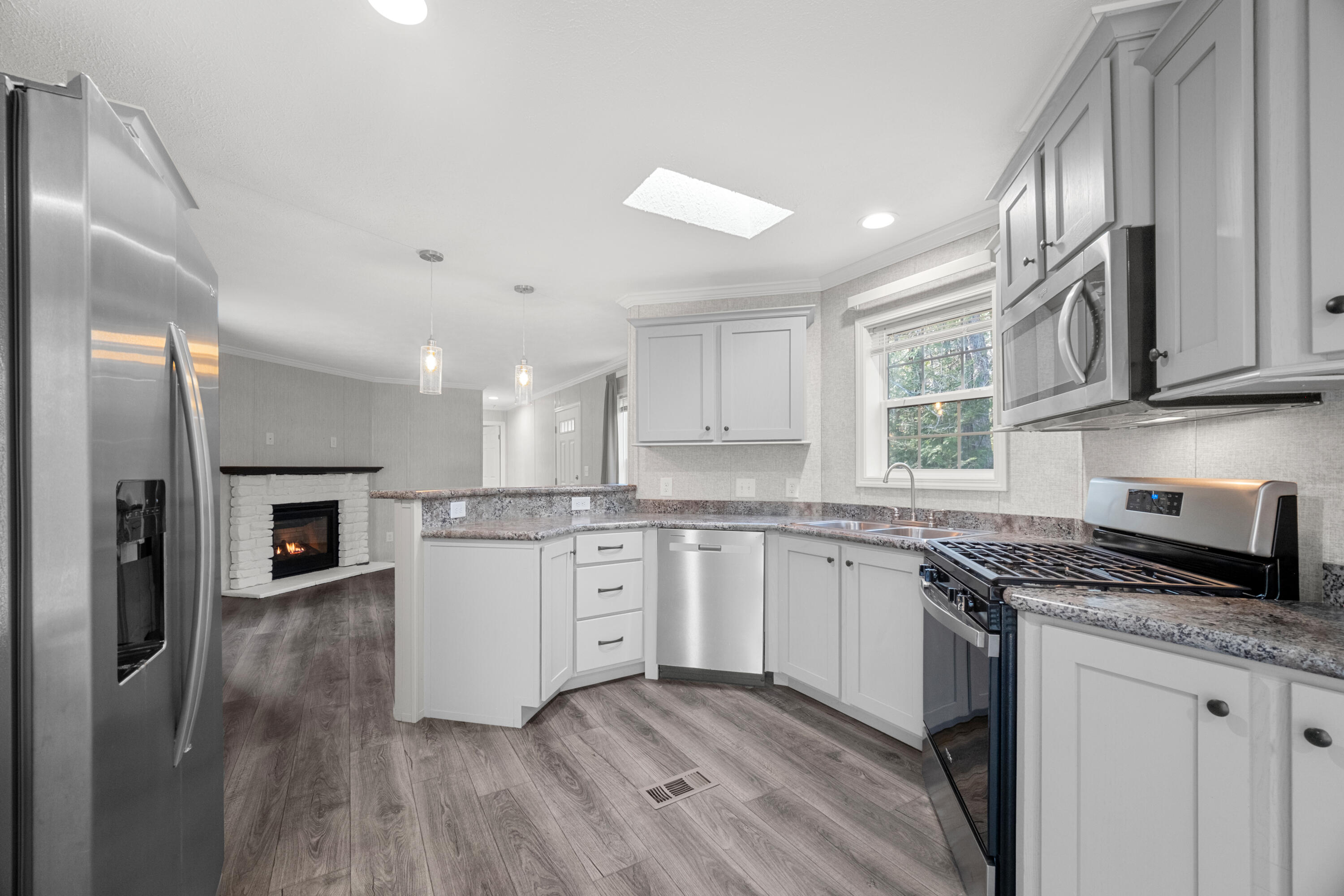 178 Back Searsport Road Belfast, ME 04915 - Photo 8 of 22