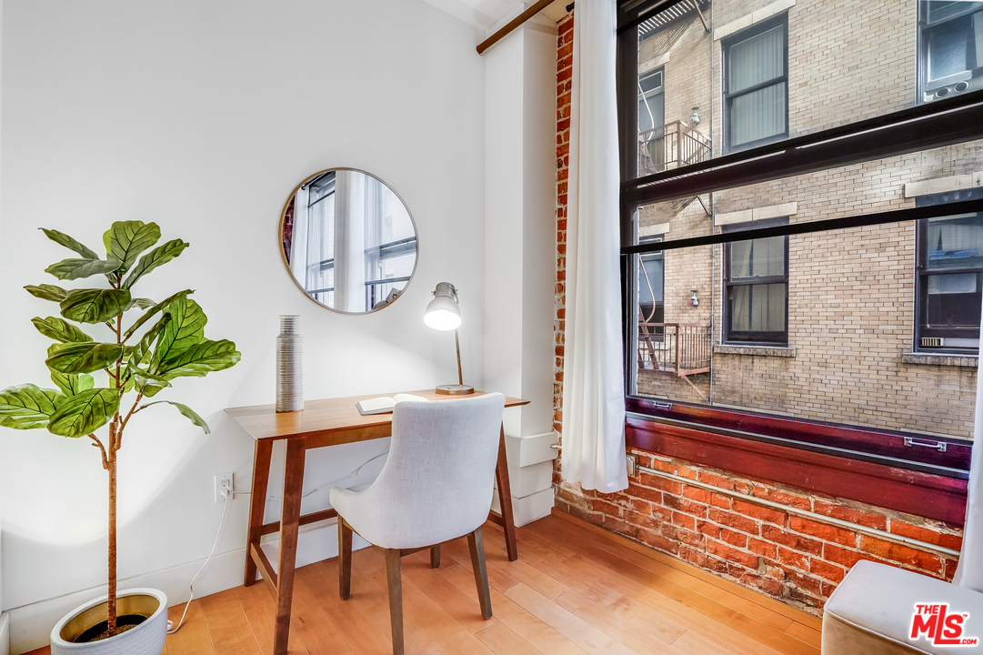 460 South Spring Street, Unit 511 Los Angeles, CA 90013 - Photo 6 of 26
