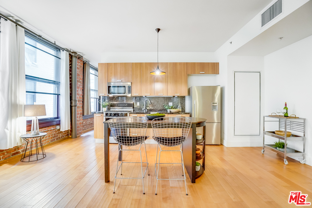 460 South Spring Street, Unit 511 Los Angeles, CA 90013 - Photo 8 of 26