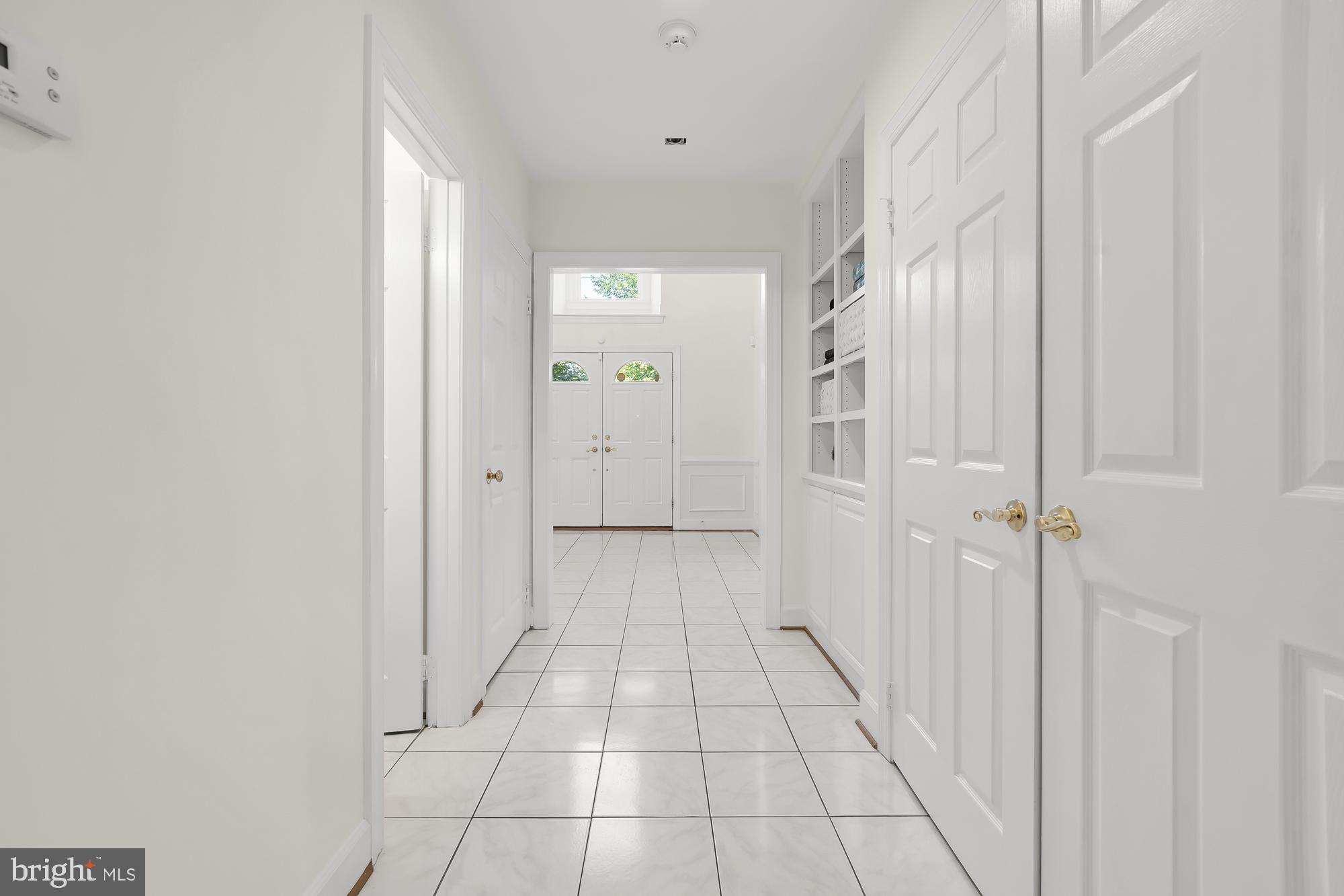 8909 Bells Mill Road Potomac, MD 20854 - Photo 27 of 71 Main level hall