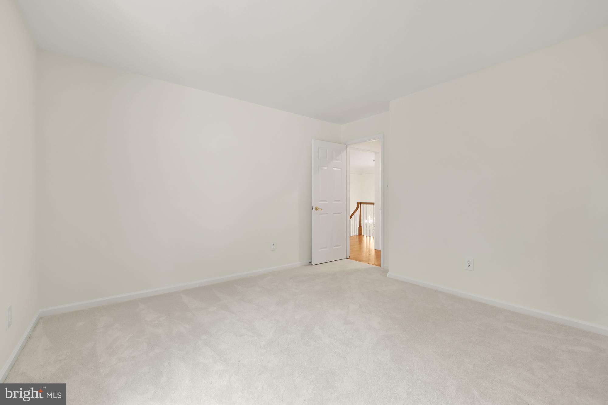 8909 Bells Mill Road Potomac, MD 20854 - Photo 45 of 71 Bedroom (3 of 5)