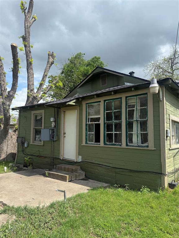 2011 Pine Avenue Waco, TX 76708 - Photo 2 of 3