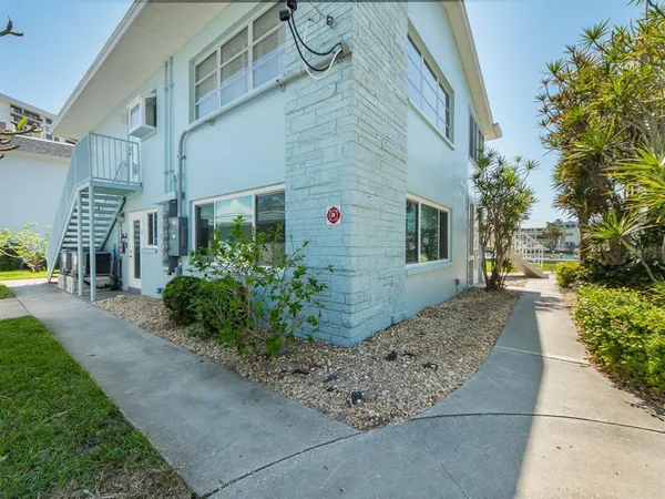 $3,000 | 241 Skiff Point, Unit 1, Clearwater Beach, FL 33767