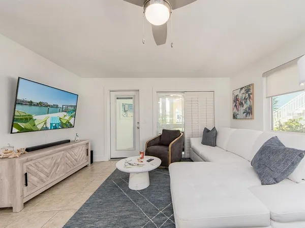 $3,000 | 241 Skiff Point, Unit 1, Clearwater Beach, FL 33767
