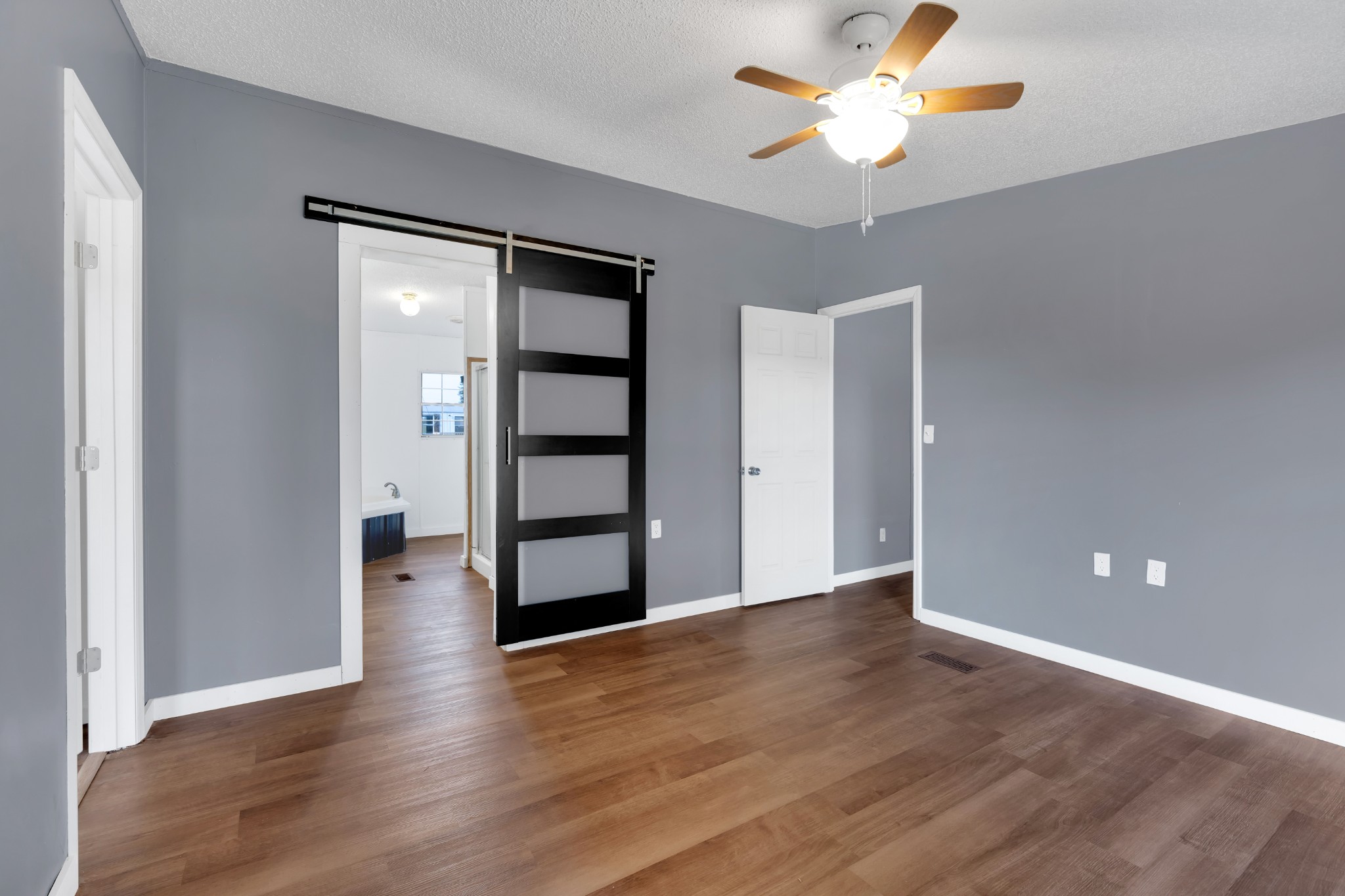 240 Cole Lane Belvidere, TN 37306 - Photo 19 of 37