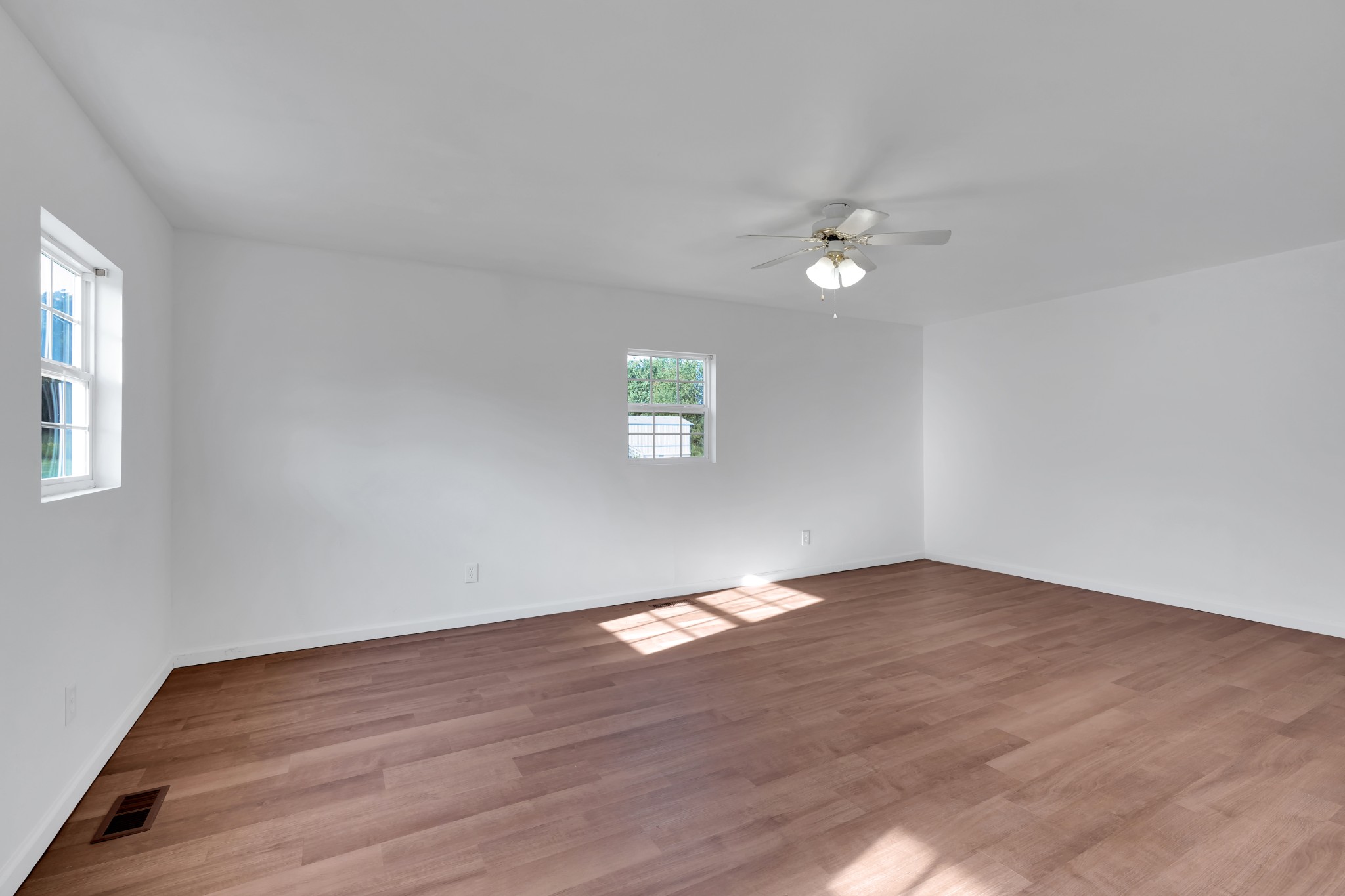 240 Cole Lane Belvidere, TN 37306 - Photo 28 of 37