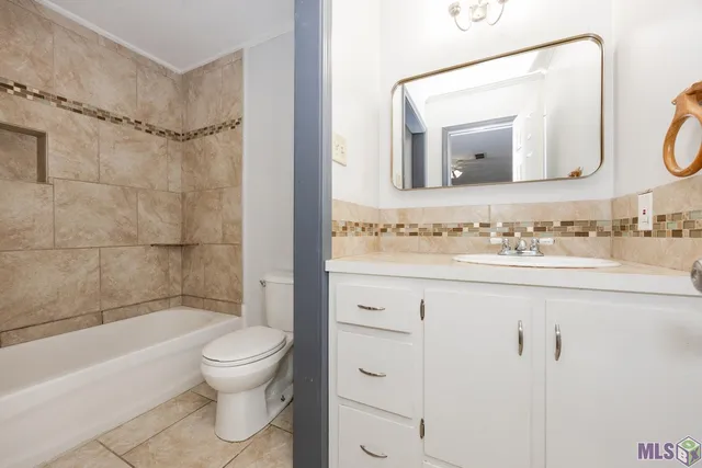 $2,200 | 6919 Springwood Boulevard, Denham Springs, LA 70726