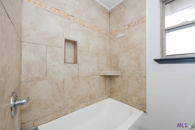 $2,200 | 6919 Springwood Boulevard, Denham Springs, LA 70726