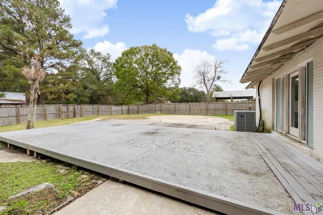 $2,200 | 6919 Springwood Boulevard, Denham Springs, LA 70726