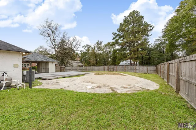 $2,200 | 6919 Springwood Boulevard, Denham Springs, LA 70726