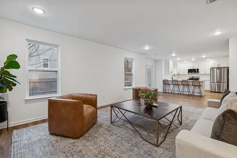 $589,000 | 2018 Trenton Drive, Spring Hill, TN 37174