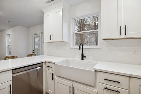 $589,000 | 2018 Trenton Drive, Spring Hill, TN 37174