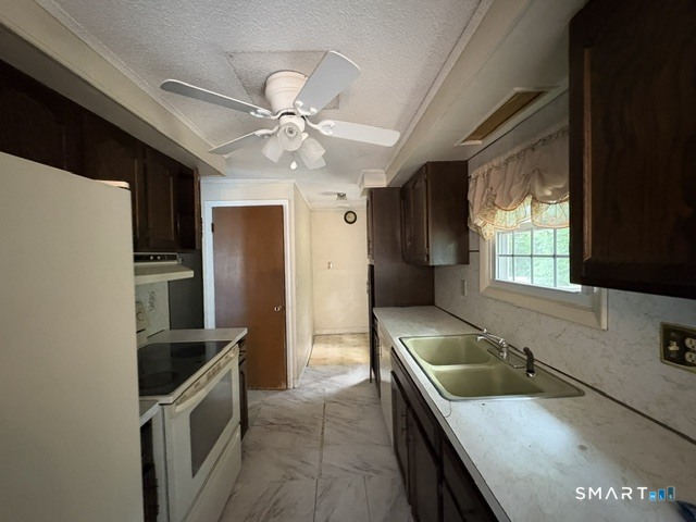 249 Malcolm Road West Haven, CT 06516 - Photo 9 of 14