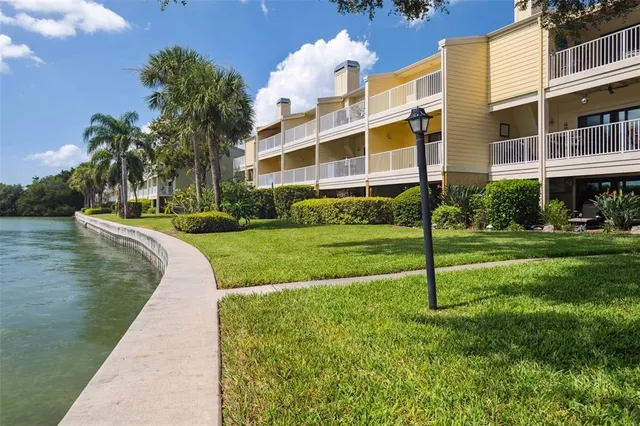 $699,900 | 459 Haven Point Drive, Treasure Island, FL 33706