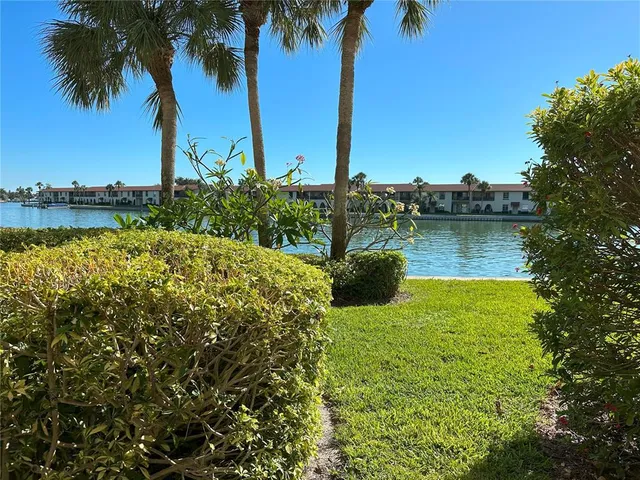 $699,900 | 459 Haven Point Drive, Treasure Island, FL 33706
