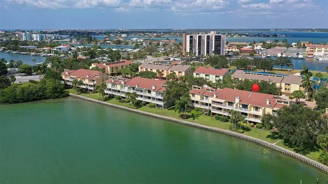 $699,900 | 459 Haven Point Drive, Treasure Island, FL 33706