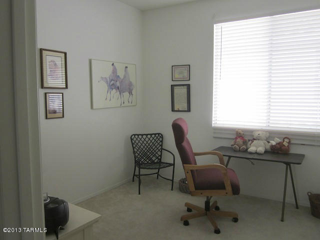 7614 West Amber Ridge Way Tucson, AZ 85743 - Photo 10 of 27