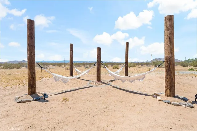 $469,999 | 61375 Leslie Lane, Landers, CA 92285