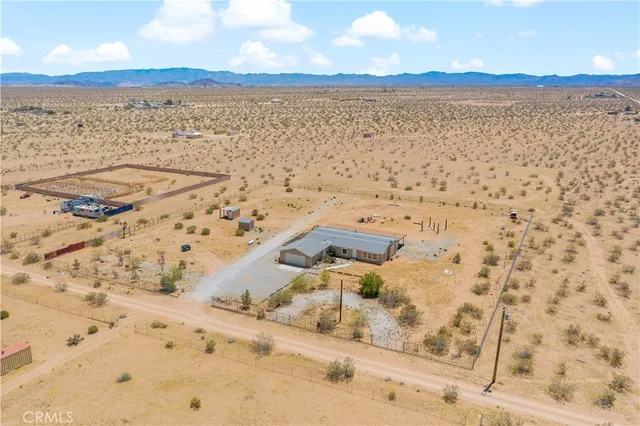 $469,999 | 61375 Leslie Lane, Landers, CA 92285