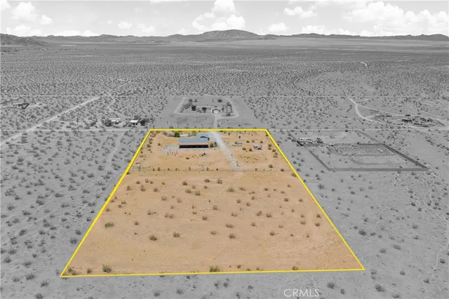 $469,999 | 61375 Leslie Lane, Landers, CA 92285