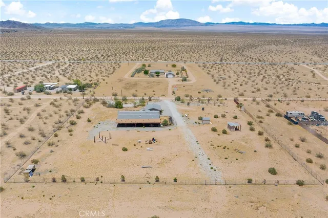 $469,999 | 61375 Leslie Lane, Landers, CA 92285
