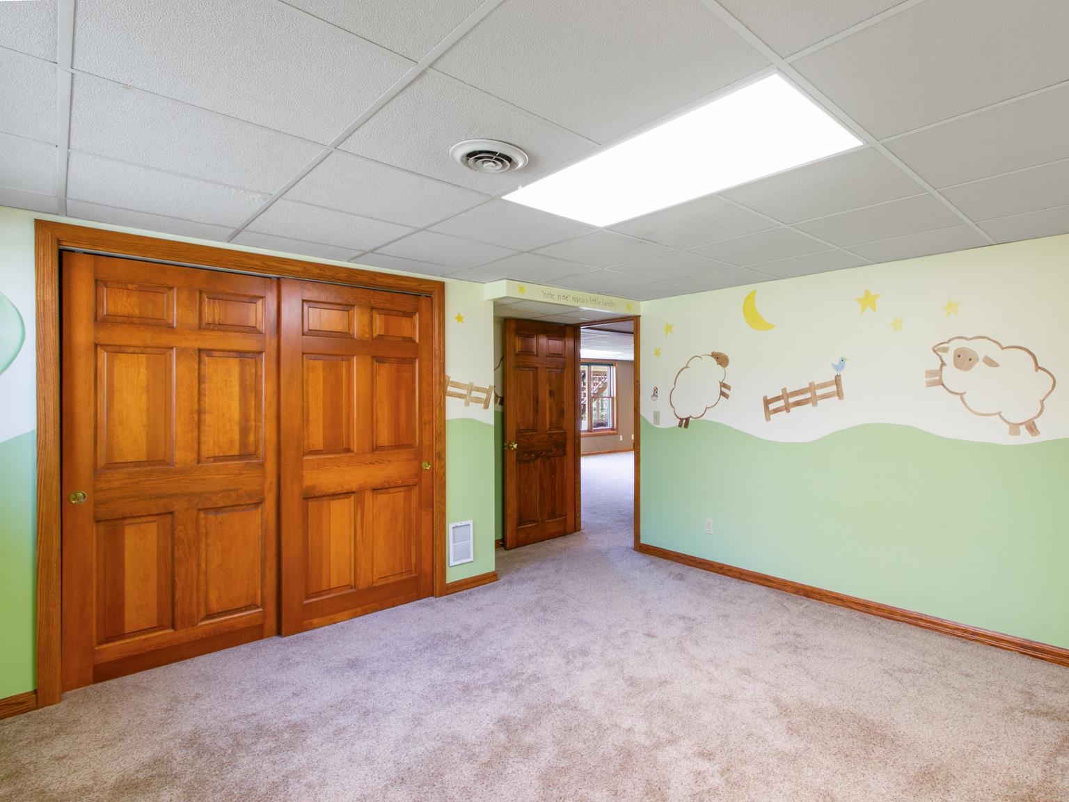 3199 Humboldt Road Green Bay, WI 54311 - Photo 20 of 32