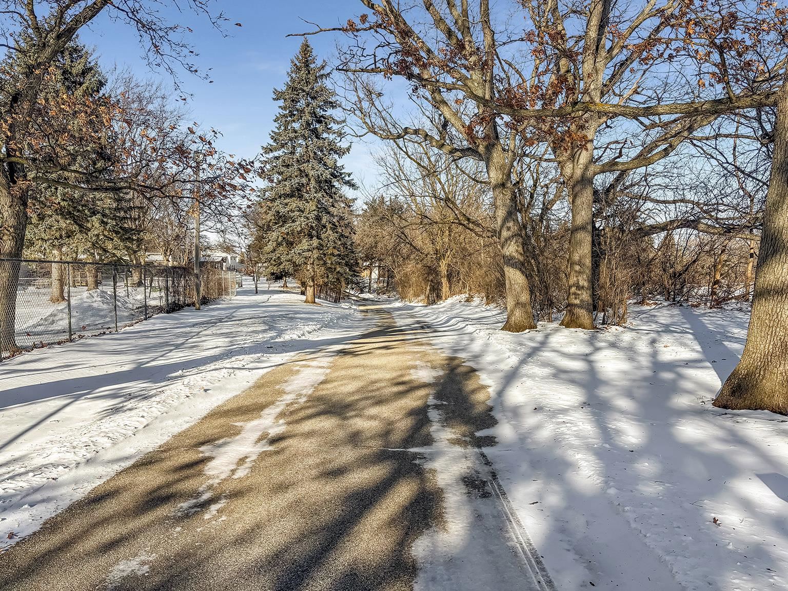 3199 Humboldt Road Green Bay, WI 54311 - Photo 26 of 32