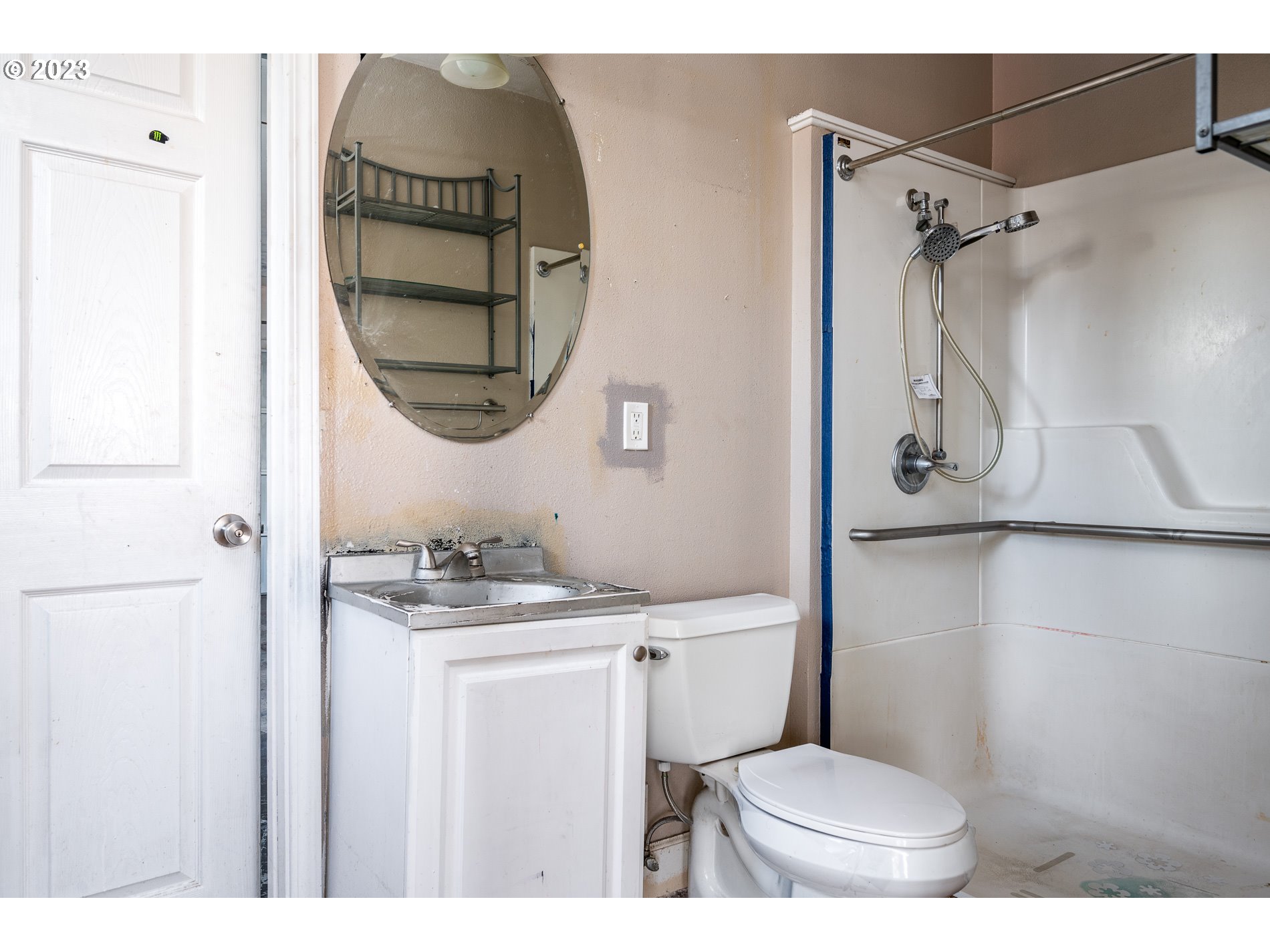 15931 Southeast Bluff Road Sandy, OR 97055 - Photo 16 of 29 Gallery Image 16