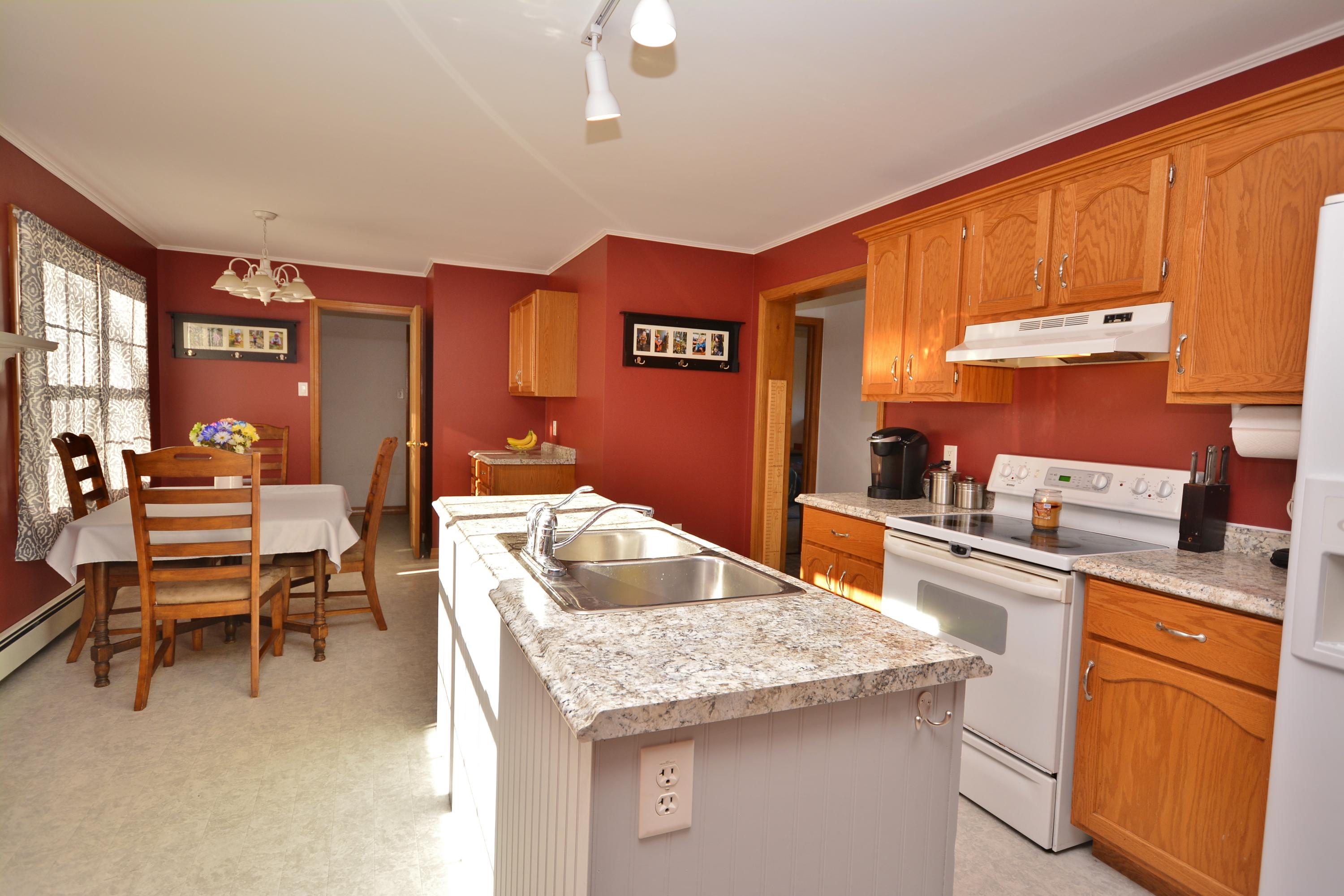 174 North Bend Road Ellsworth, ME 04605 - Photo 5 of 31 _DSC0388