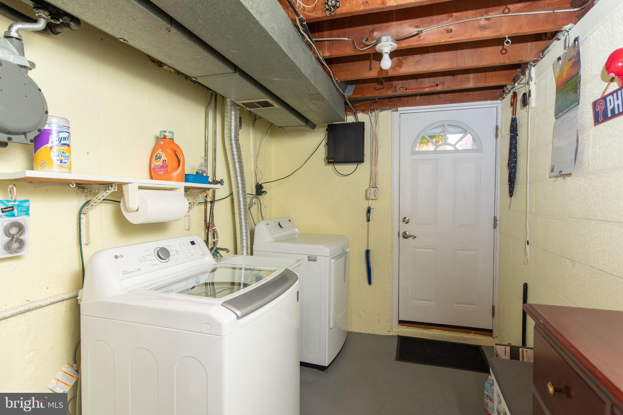 7334 Hill Road Philadelphia, PA 19128 - Photo 30 of 37 Laundry Area