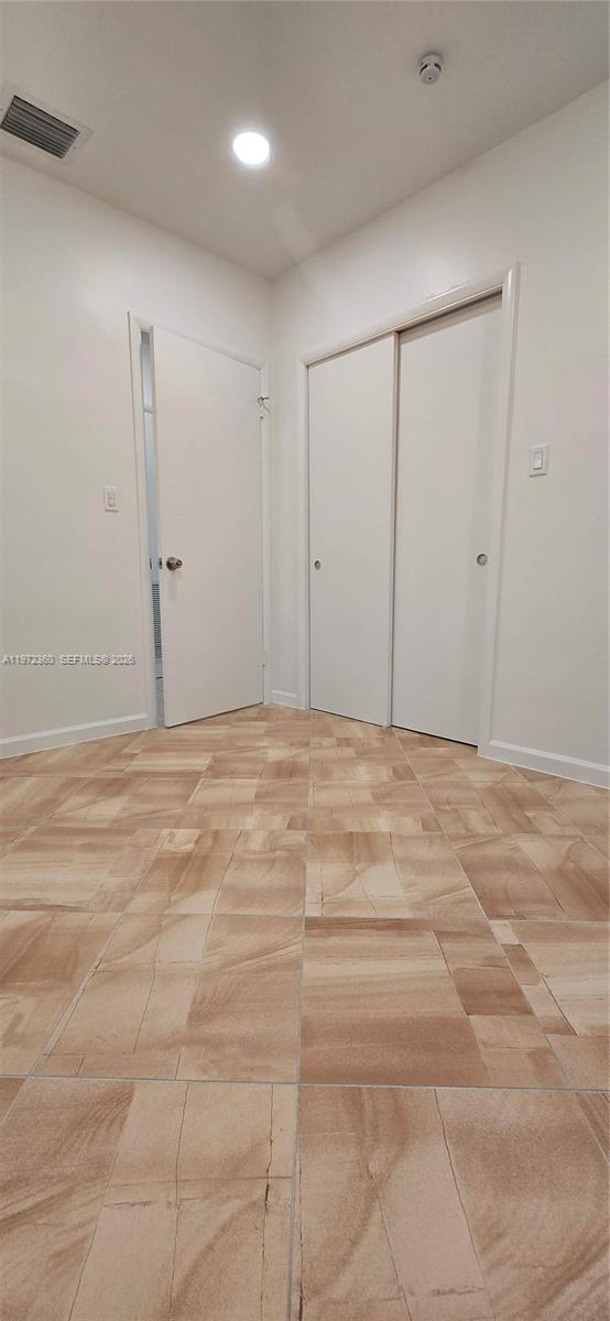 6500 Southwest 82nd Avenue Miami, FL 33143 - Photo 25 of 54 a view of an empty room