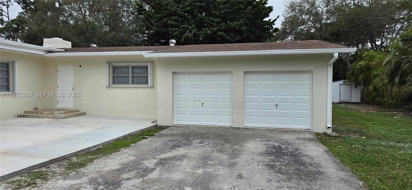6500 Southwest 82nd Avenue Miami, FL 33143 - Photo 4 of 54 a view of a house with a tub