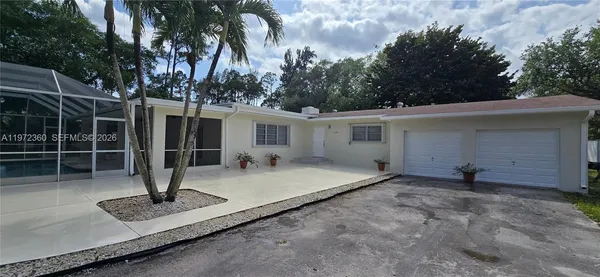 $7,500 | 6500 Southwest 82nd Avenue, Miami, FL 33143