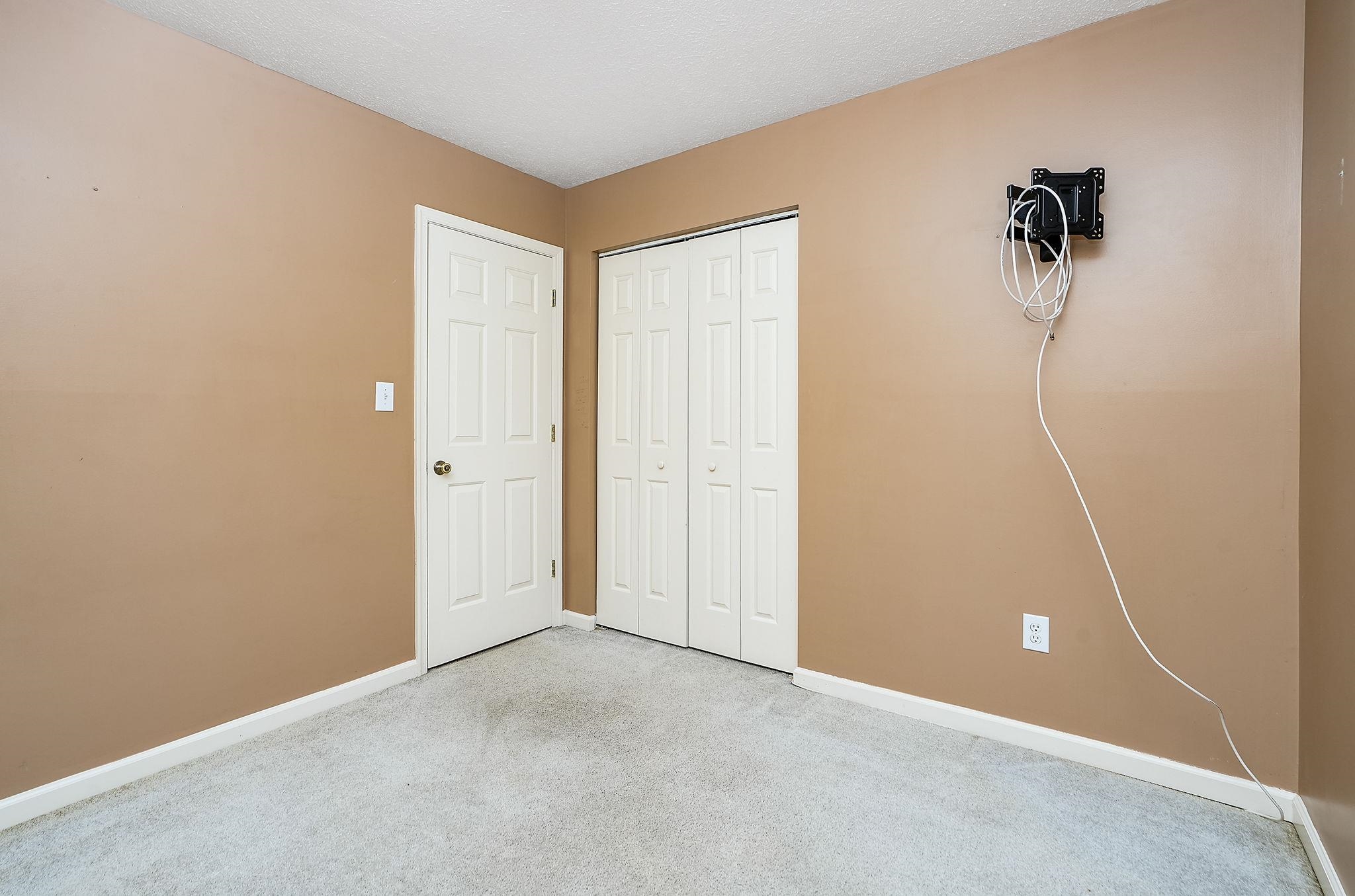 300 Robinhood Road Staunton, VA 24401 - Photo 31 of 51 an empty room with closet