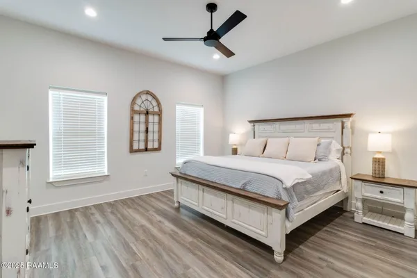$2,750 | 711 East Main Street, Unit 100, Broussard, LA 70518