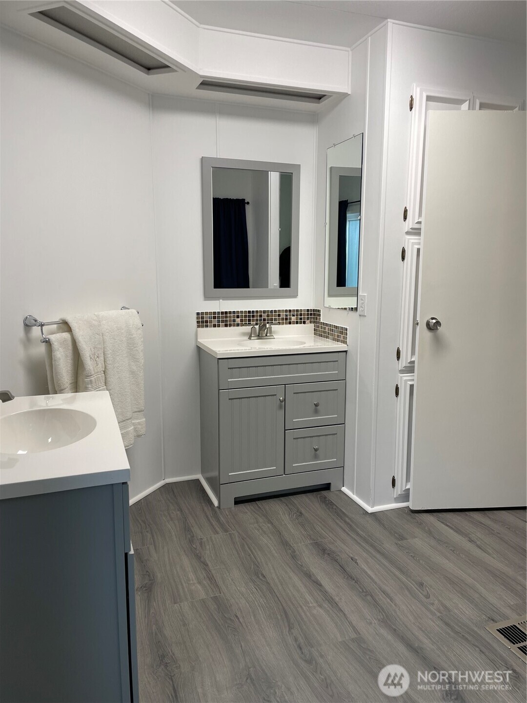 1121 244th Street Southwest, Unit 37 Bothell, WA 98021 - Photo 37 of 38 Gallery Image 37