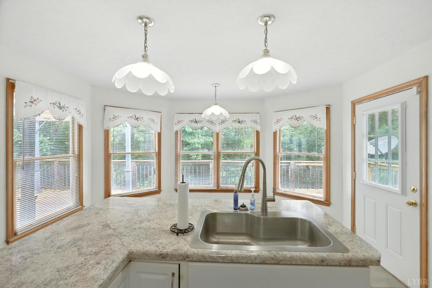 199 Braxton Ridge Road Amherst, VA 24521 - Photo 13 of 60