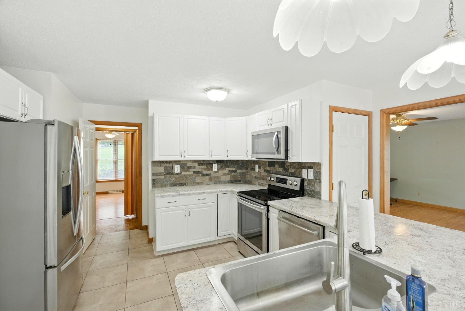 199 Braxton Ridge Road Amherst, VA 24521 - Photo 15 of 60