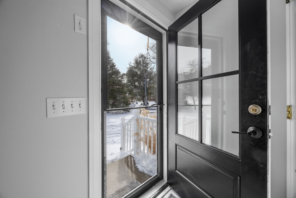 17 Kings Way Orleans, MA 02653 - Photo 4 of 30