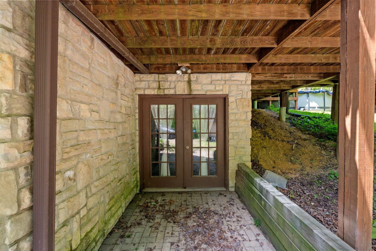 16472 Kreashbaum Road Rockbridge, OH 43149 - Photo 103 of 145 103-web-or-mls-DSC09849